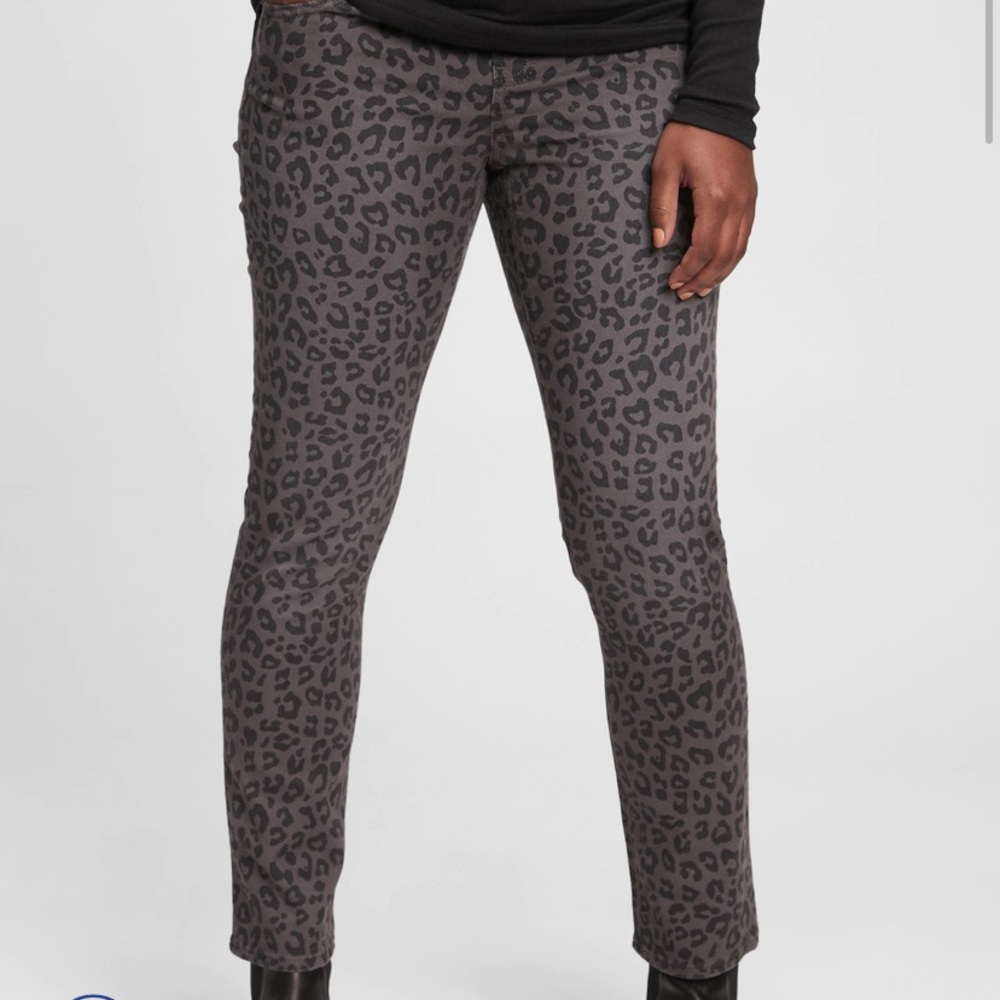 Lucky Brand High Rise Leopard Print Black Cropped Pants